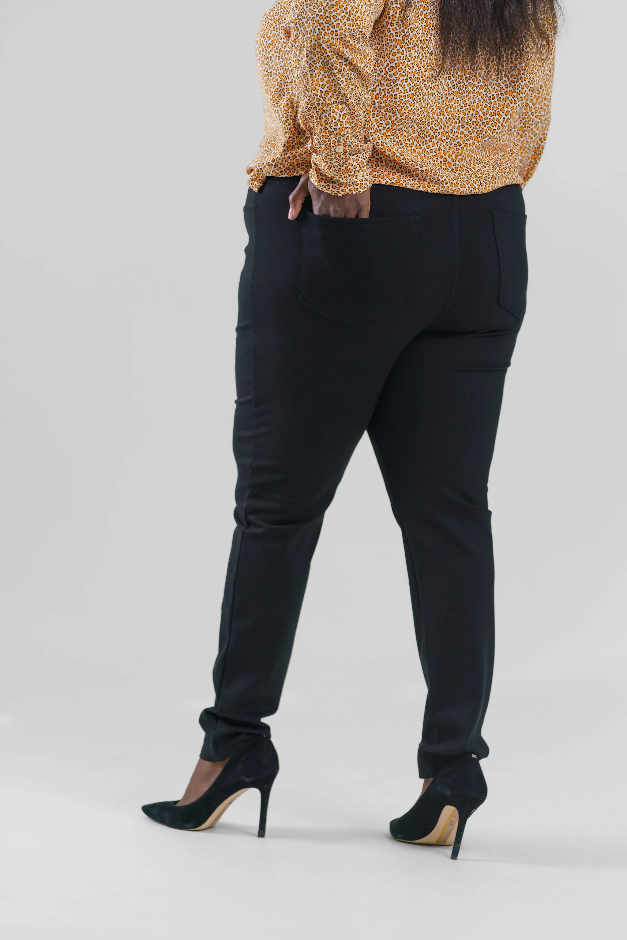 MODERN LEGGING PANTS