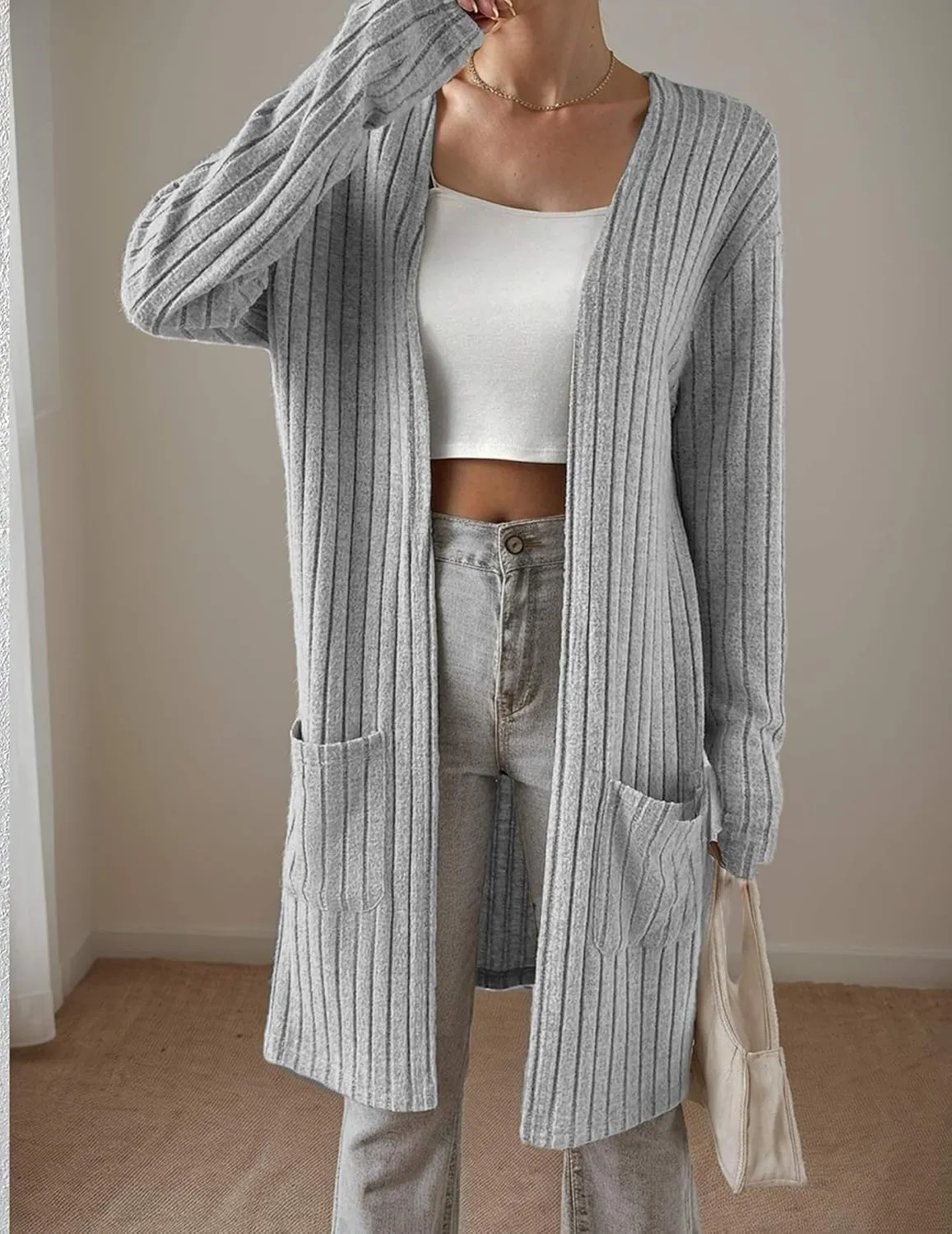 Womens Cardigan Sweater Lightweigh Long Sleeve Open Front Knit Oversized Cardigans with Pockets Trendy Spring Tops